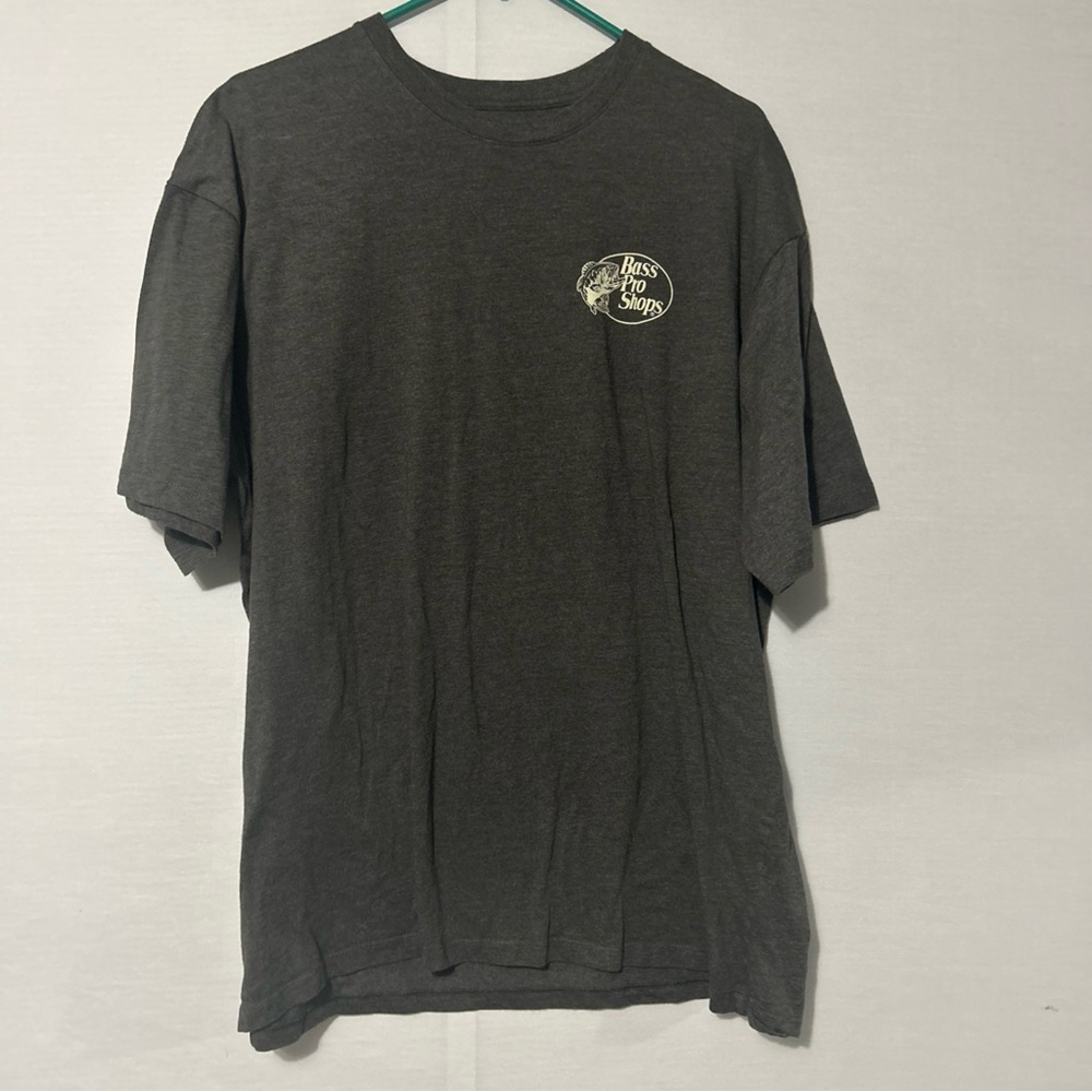 Bass Pro Shops Gray Short Sleeve Tee